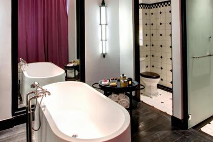 The Siam - image 2