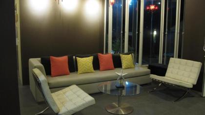 U431 Chaengwattana - image 11