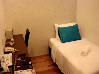 Nantra Sukhumvit 39 Hotel - image 17