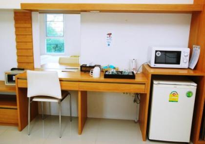 Riski Residence Ngamwongwan - image 2