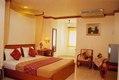 Howard Square Boutique Hotel - image 2