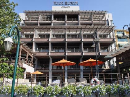 Riva Surya Bangkok Hotel