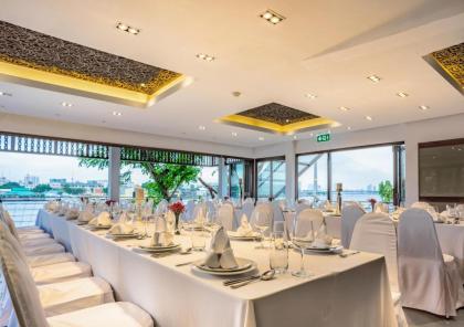 Riva Surya Bangkok Hotel - image 18