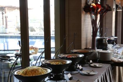Riva Surya Bangkok Hotel - image 3