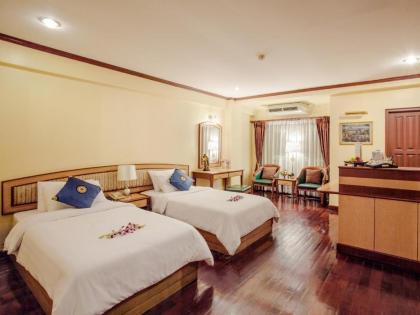 Patumwan House - image 13