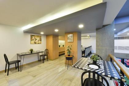 G Boutique Surawong Bangkok - image 17