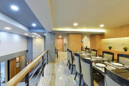 G Boutique Surawong Bangkok - image 19