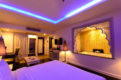 Chillax Resort - image 2