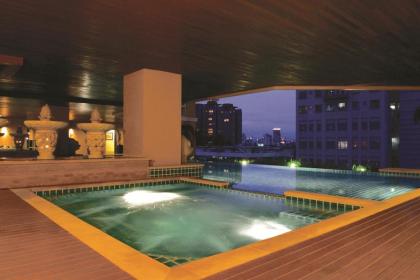 The Narathiwas Sathorn Bangkok Hotel - image 15