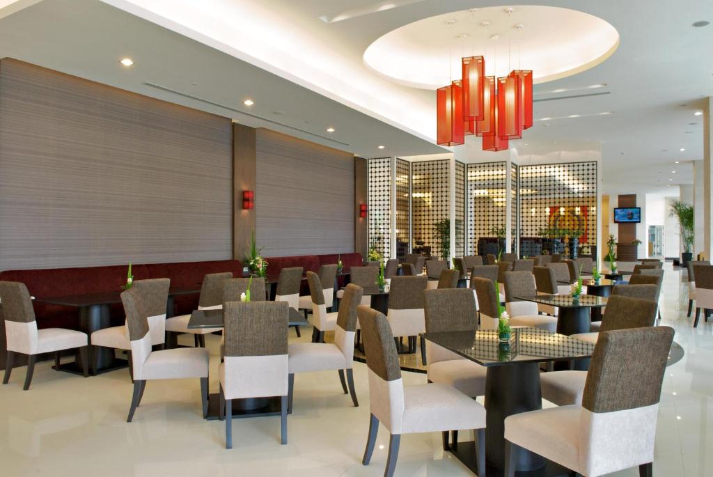 The Narathiwas Sathorn Bangkok Hotel - image 4