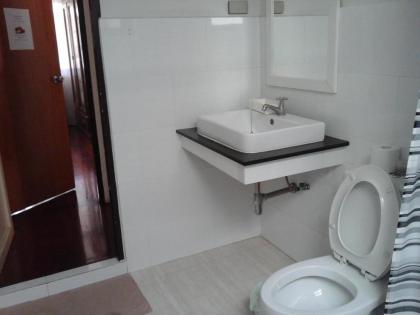House 23 Guesthouse - image 8