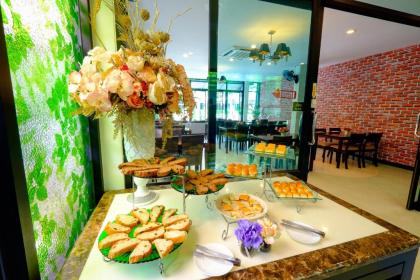 Aranta Airport Hotel - image 11
