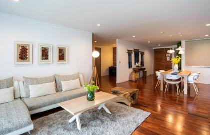 Tonson Residence - image 14