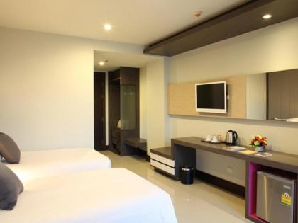 Crystal Suites Suvarnabhumi Airport - image 11