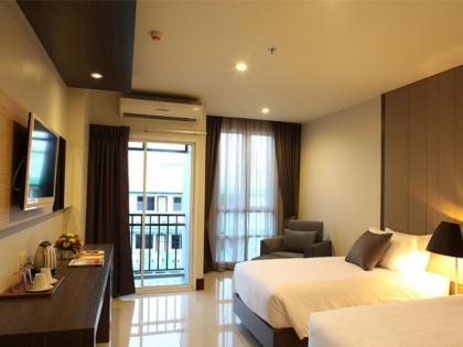Crystal Suites Suvarnabhumi Airport - image 12
