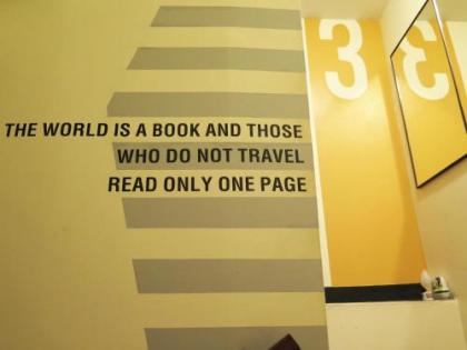 I-Sleep Silom Hostel - image 10