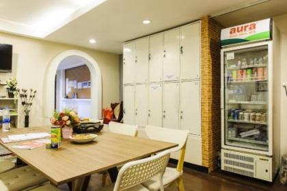 I-Sleep Silom Hostel - image 17