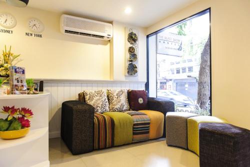 I-Sleep Silom Hostel - image 6