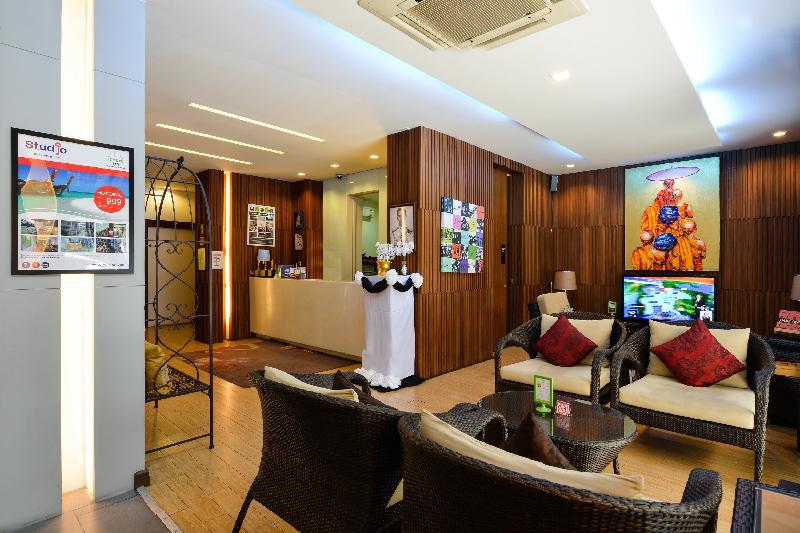 iCheck inn Silom - image 3