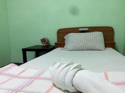 Sri Krungthep Hotel - image 11