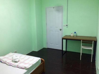Sri Krungthep Hotel - image 12