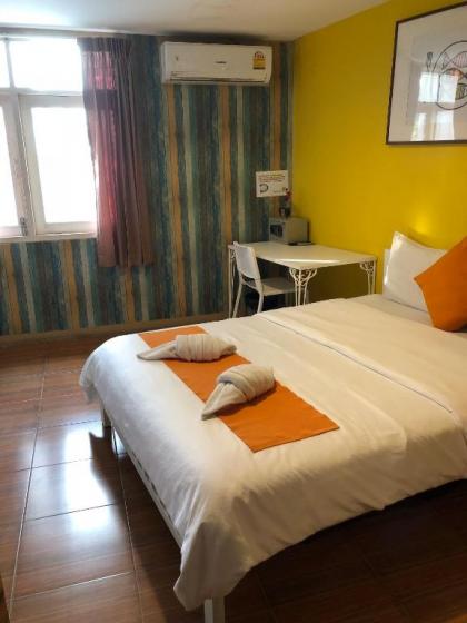 VX The Fifty Hostel - image 18