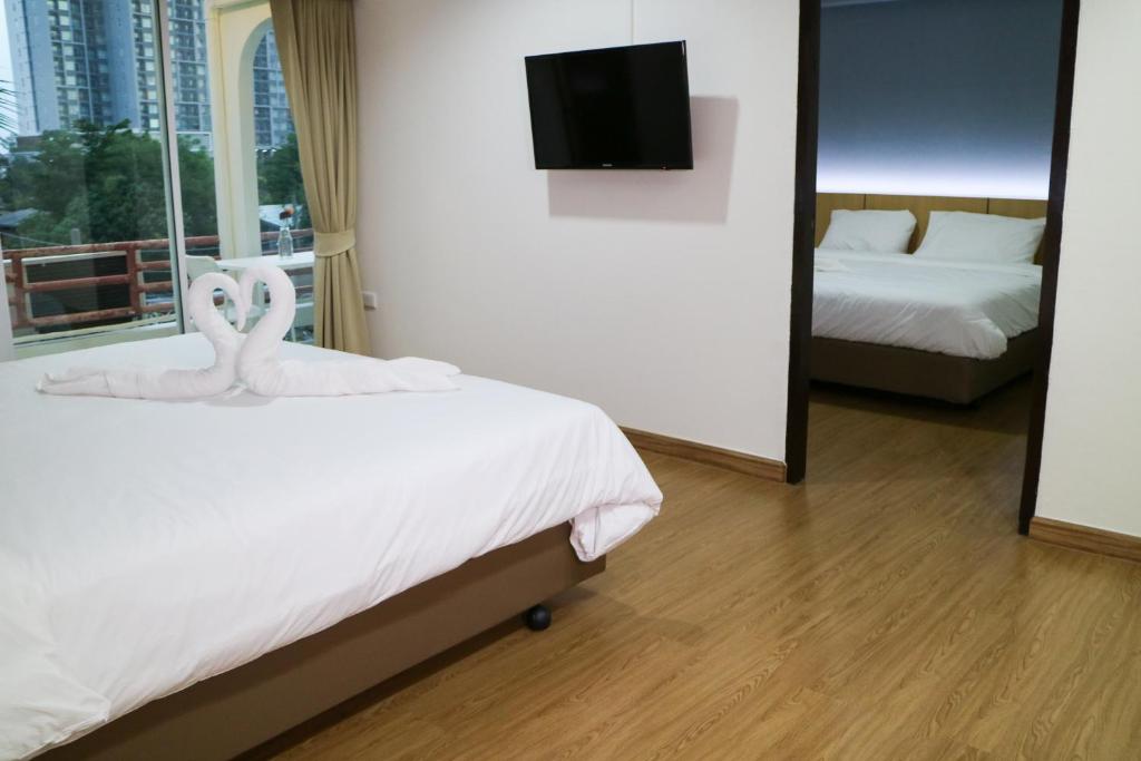 Beerapan Hotel - main image