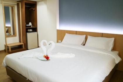Beerapan Hotel - image 11
