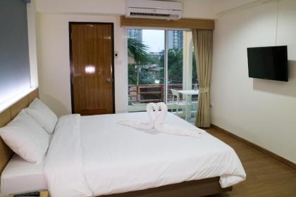 Beerapan Hotel - image 2