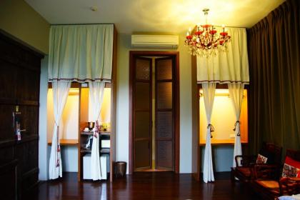 Villa Bangkok Formerly Villa Phra Sumen - image 8