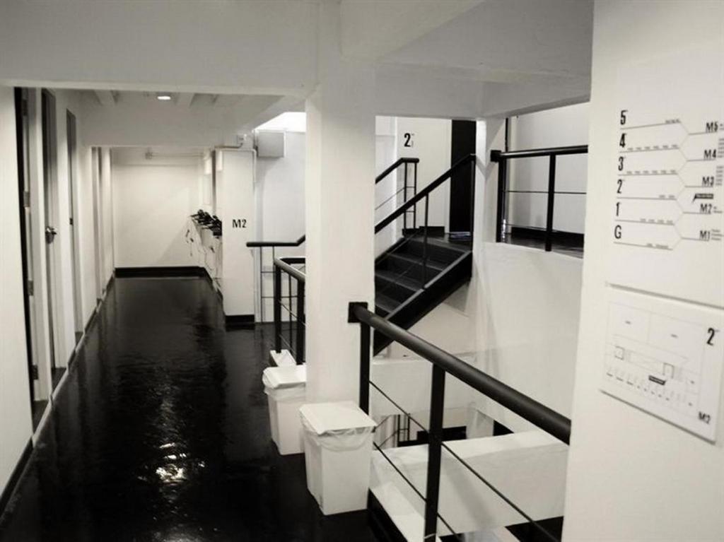 3 Howw Hostel at Sukhumvit 21 - image 5