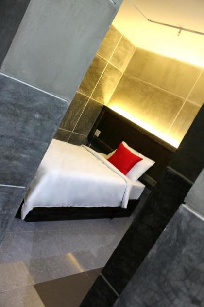 Bangkok 68 Hotel - image 2