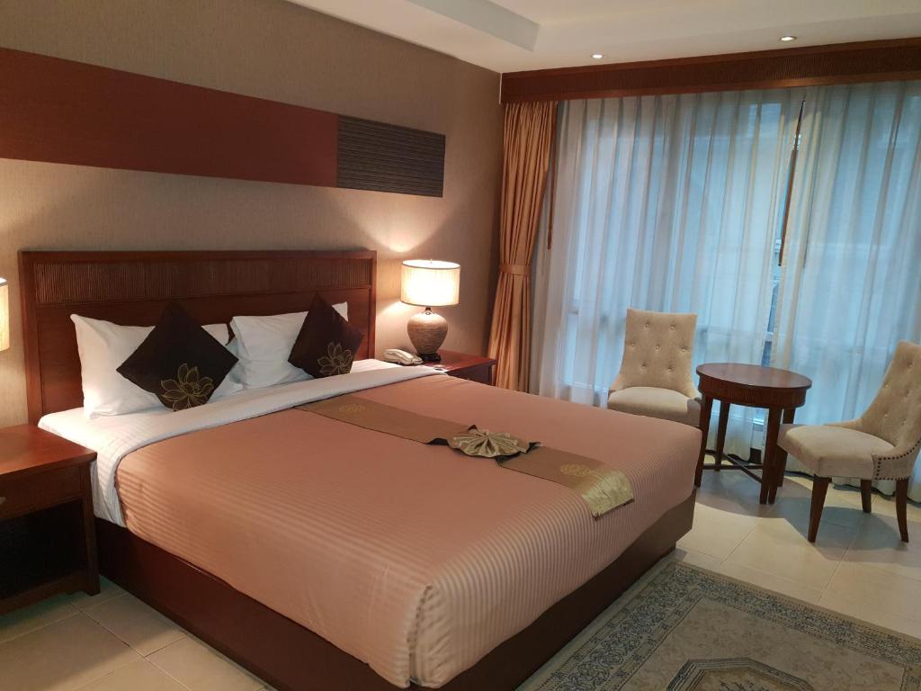 De Arni Hotel (SHA Extra Plus) - image 2