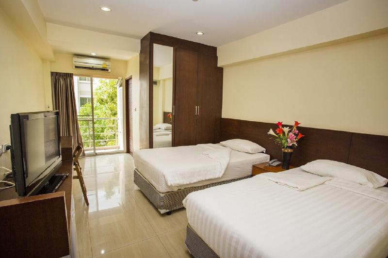 The Loft Resort Bangkok - image 2