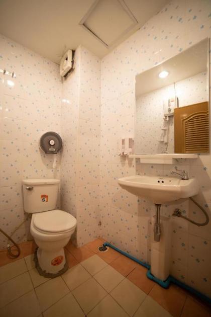 Longzhu Guesthouse - image 17