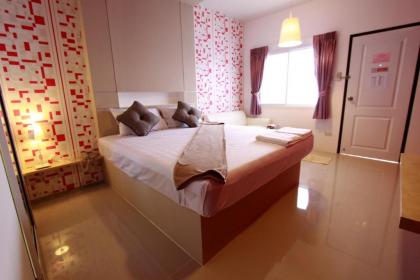 Bearing 26 Hotel - image 11