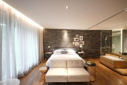Ad Lib Bangkok - image 9