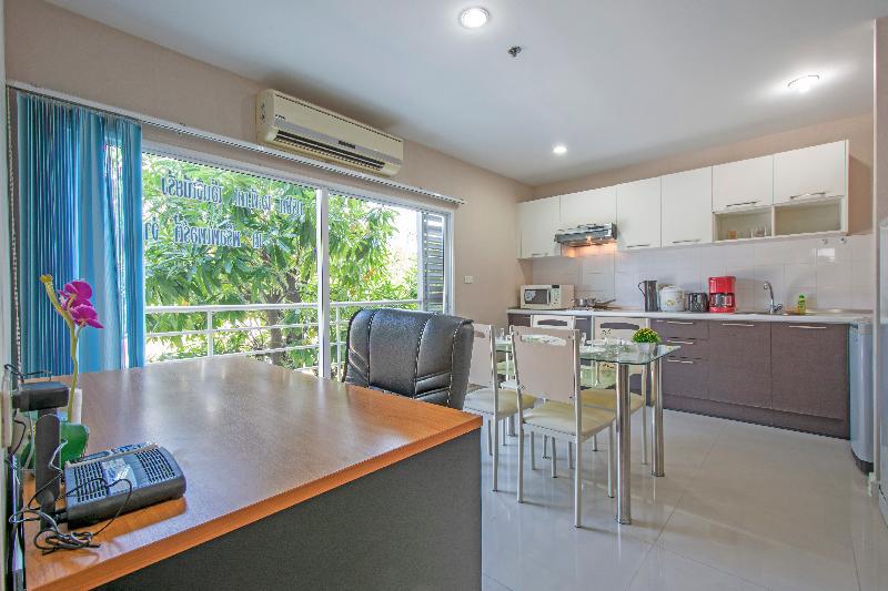 Metropark Sathorn Residence - image 5
