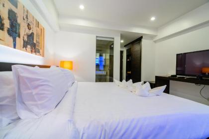 Uma Residence - image 2