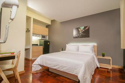 Siam Mitr Hostel - image 9