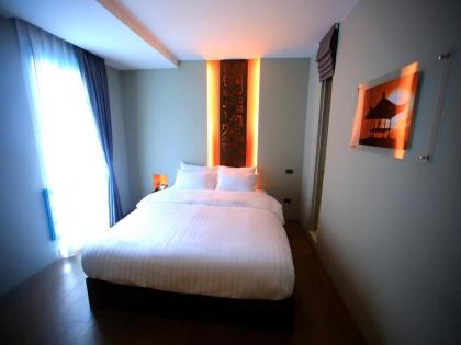 Silom One Hotel - image 10