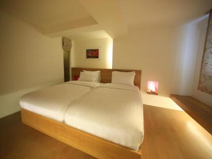 Silom One Hotel - image 19
