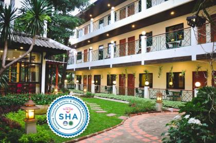 Charlie House Pinklao