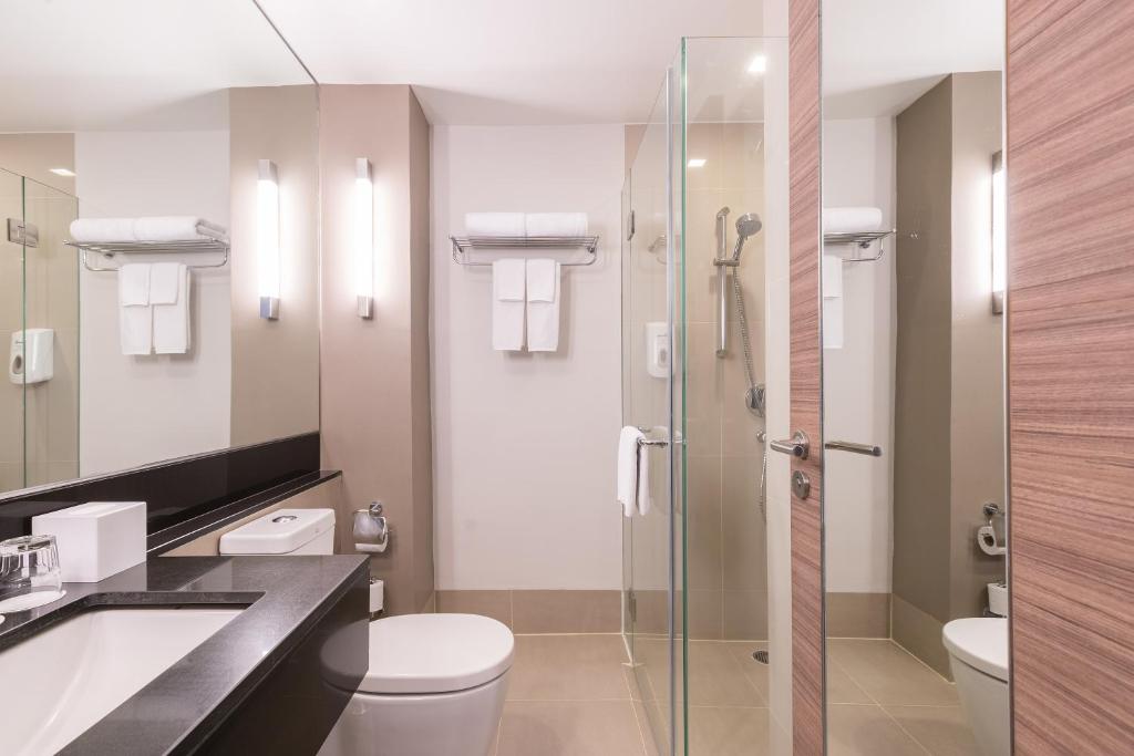 Holiday Inn Express Bangkok Sathorn - image 6