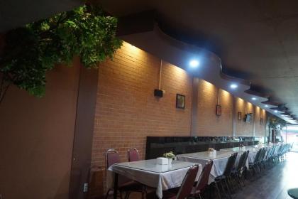 Bangkok Travel Suites Hotel - image 7
