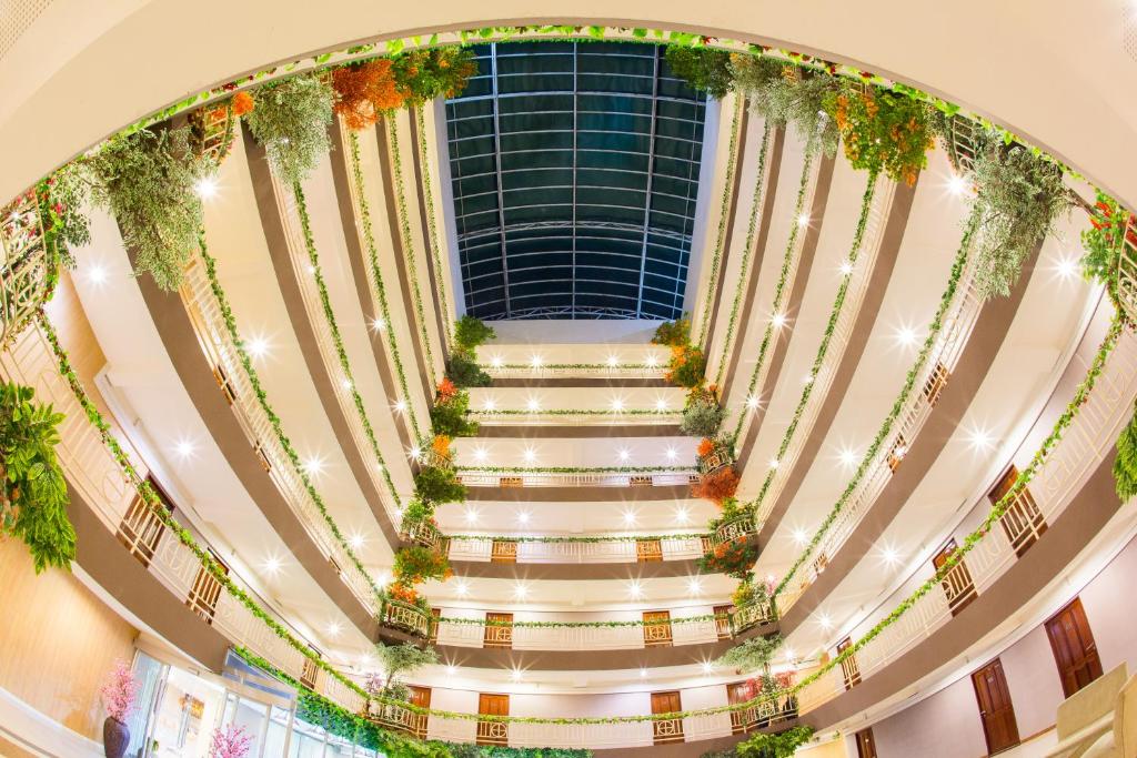 Three Seasons Place - main image