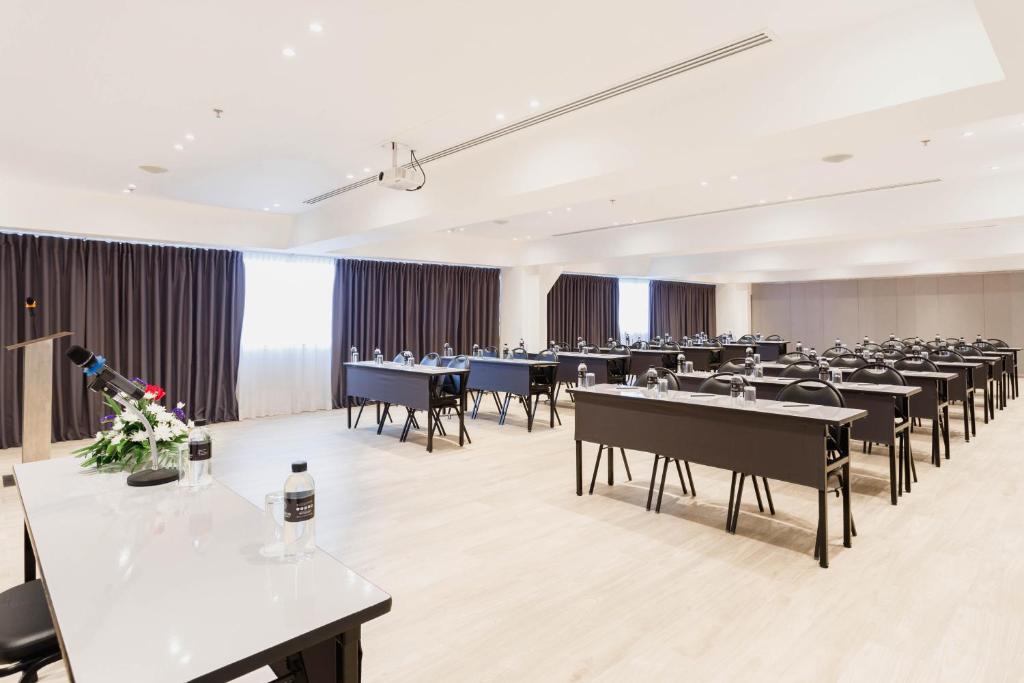 Thomson Hotel Huamark - image 2