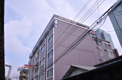Double DD House @MRT Sutthisarn - image 9