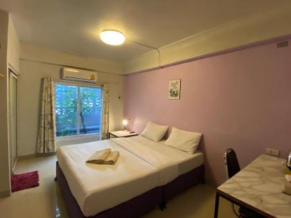 Sidare Bed and Breakfast - image 3
