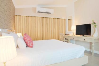 The Raya Surawong Hotel - image 17